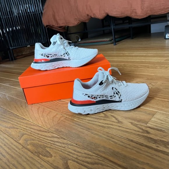 Nike React Infinity 3 - Picture 12 of 15